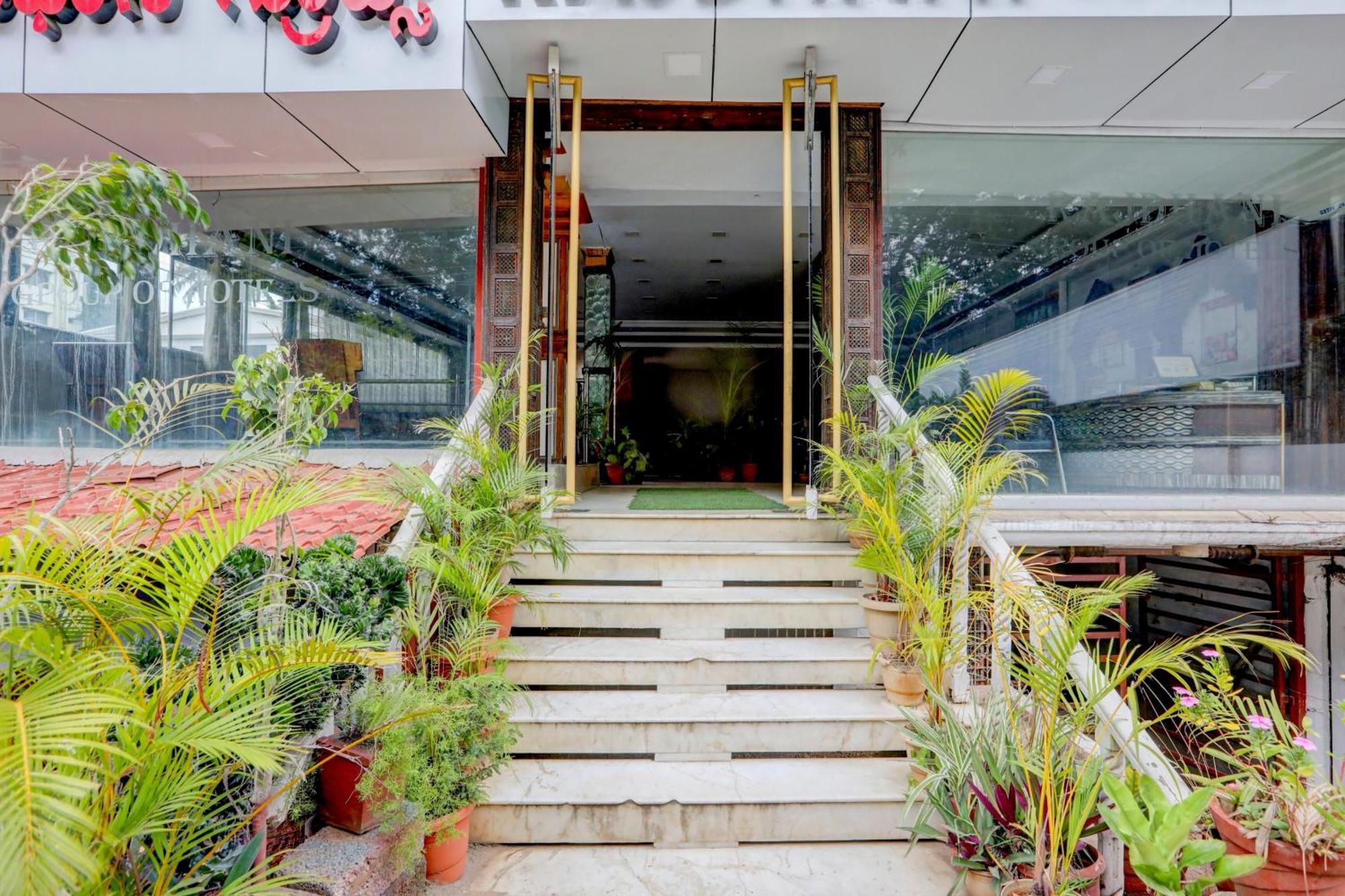 Hotel O Rajdhani Group Of Hotels Mysore Esterno foto